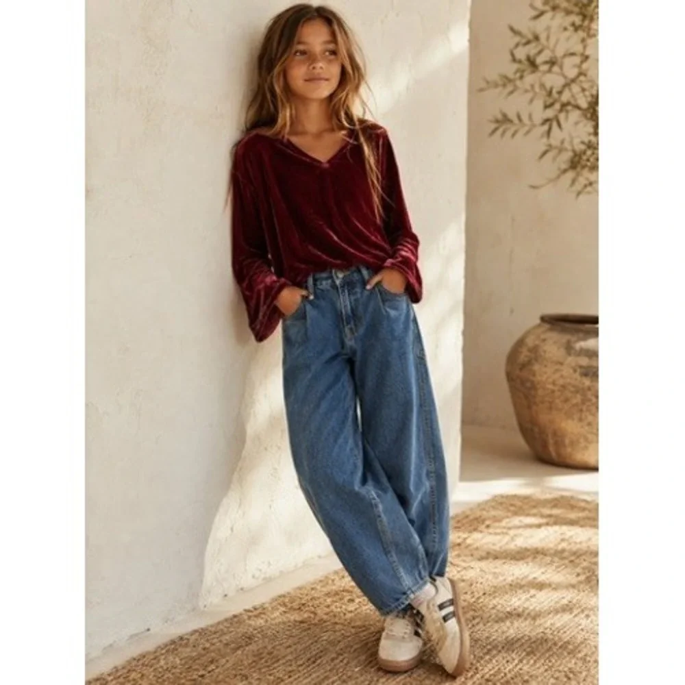 Old Navy Girls Size 14 High Rise Barrel Leg Jeans Medium Wash Blue Cotton NWT